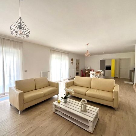 Villa Maderna Рутільяно Екстер'єр фото